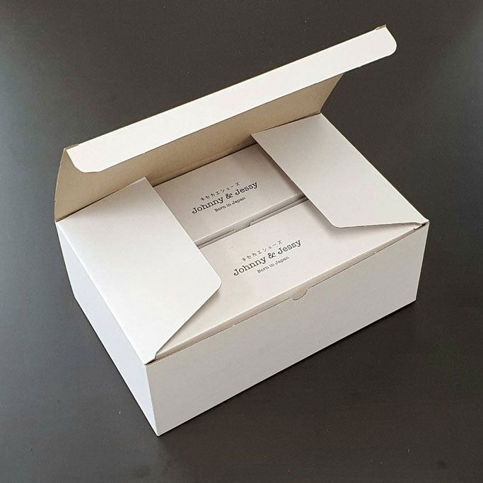 ダンボール箱オーダーメイドの制作事例-商品梱包用セット箱